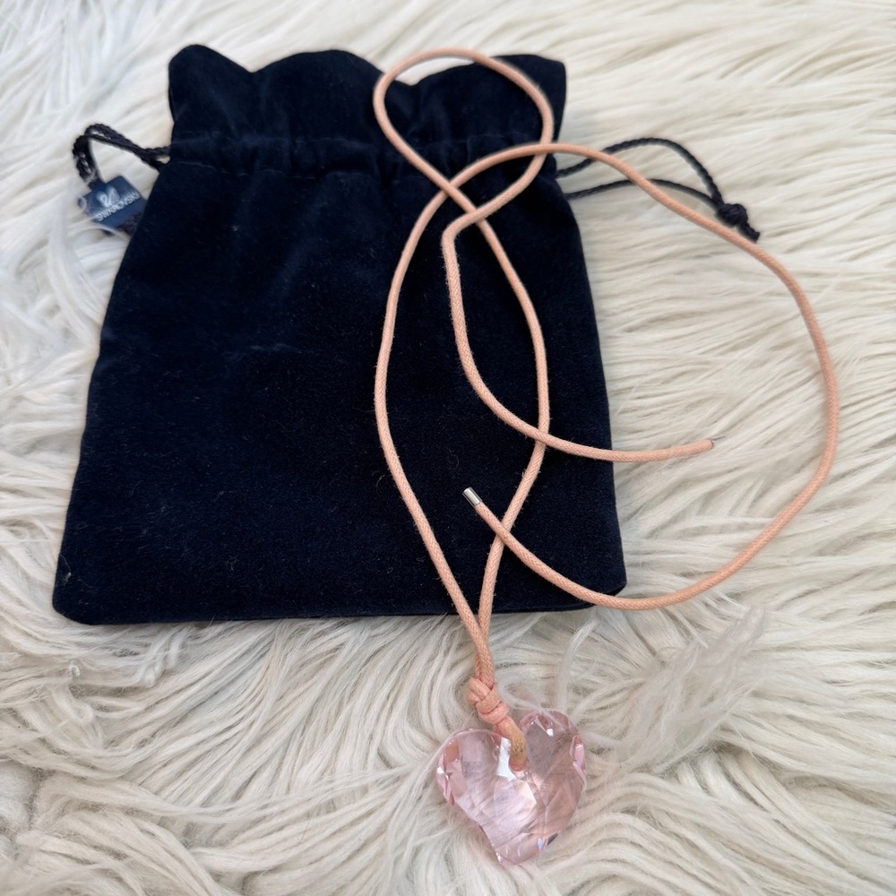 Like new Rosaline Pink Heart Love Swarovski Crystal Necklace 685706